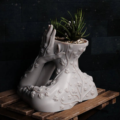 Ivy Woman Planter