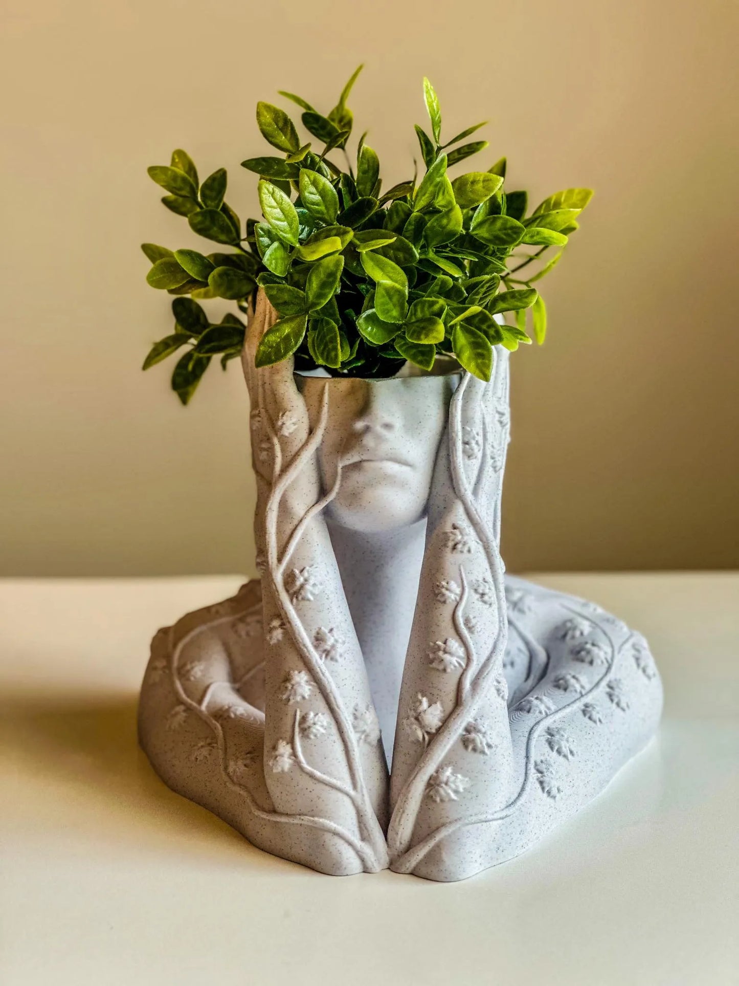 Ivy Woman Planter