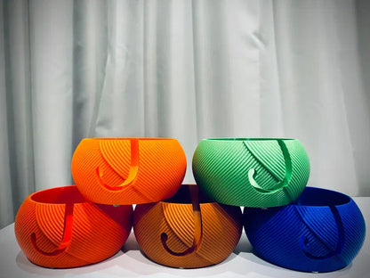 Pull the Strings Yarn Bowl and Hook Case